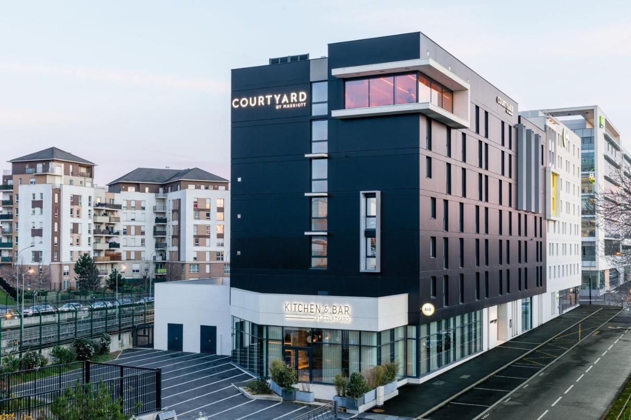Courtyard By Marriott Paris Creteil Hotel Buitenkant foto