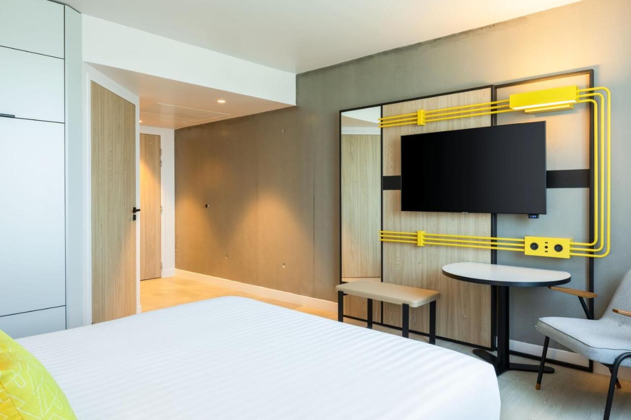 Courtyard By Marriott Paris Creteil Hotel Buitenkant foto