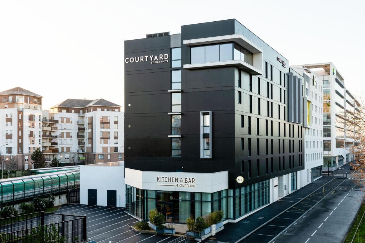 Courtyard By Marriott Paris Creteil Hotel Buitenkant foto
