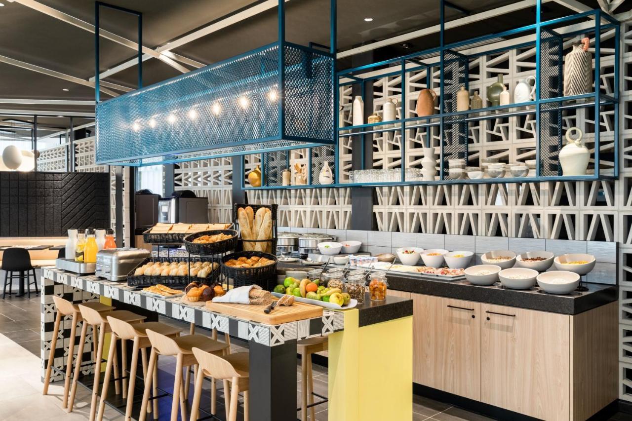 Courtyard By Marriott Paris Creteil Hotel Buitenkant foto