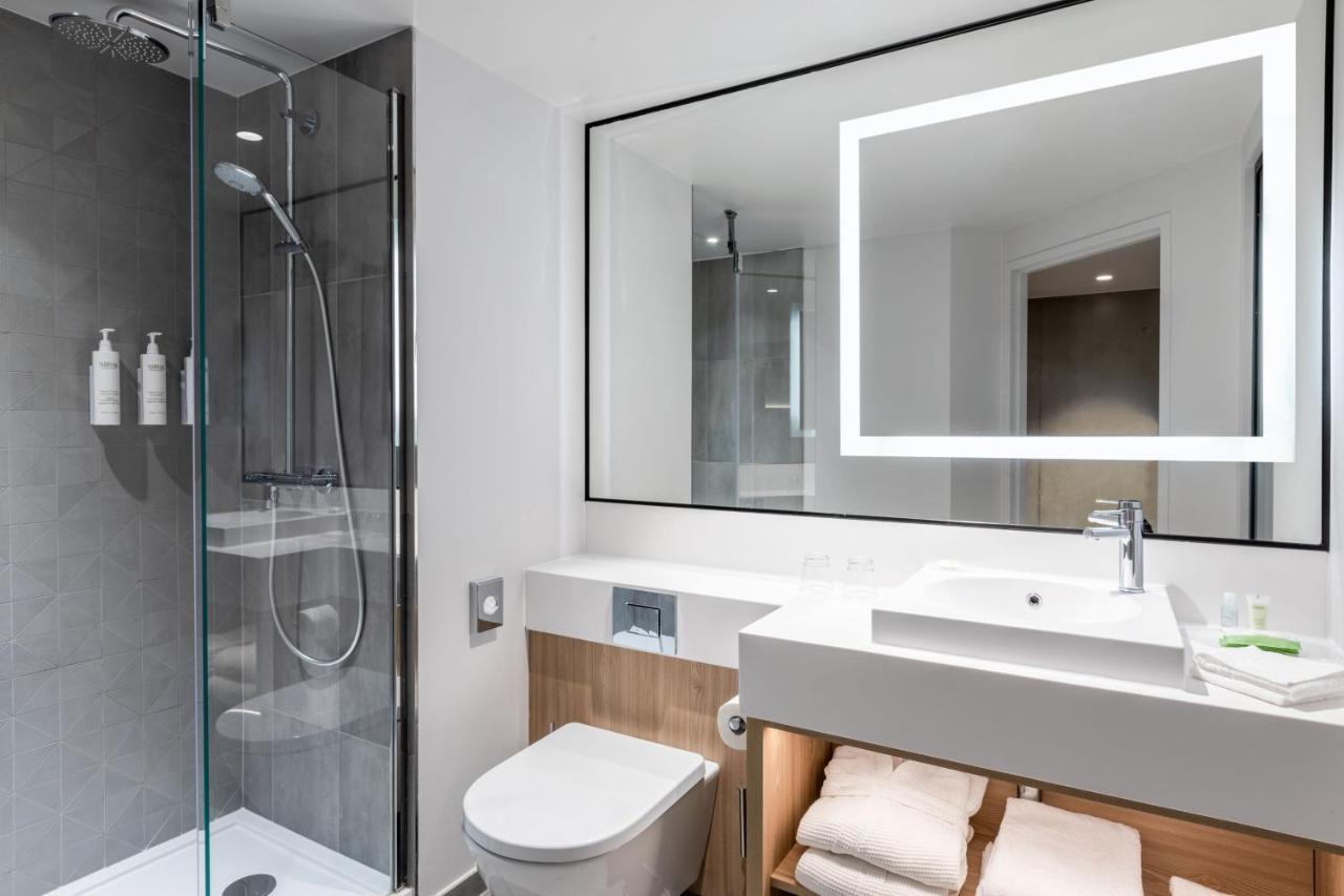 Courtyard By Marriott Paris Creteil Hotel Buitenkant foto